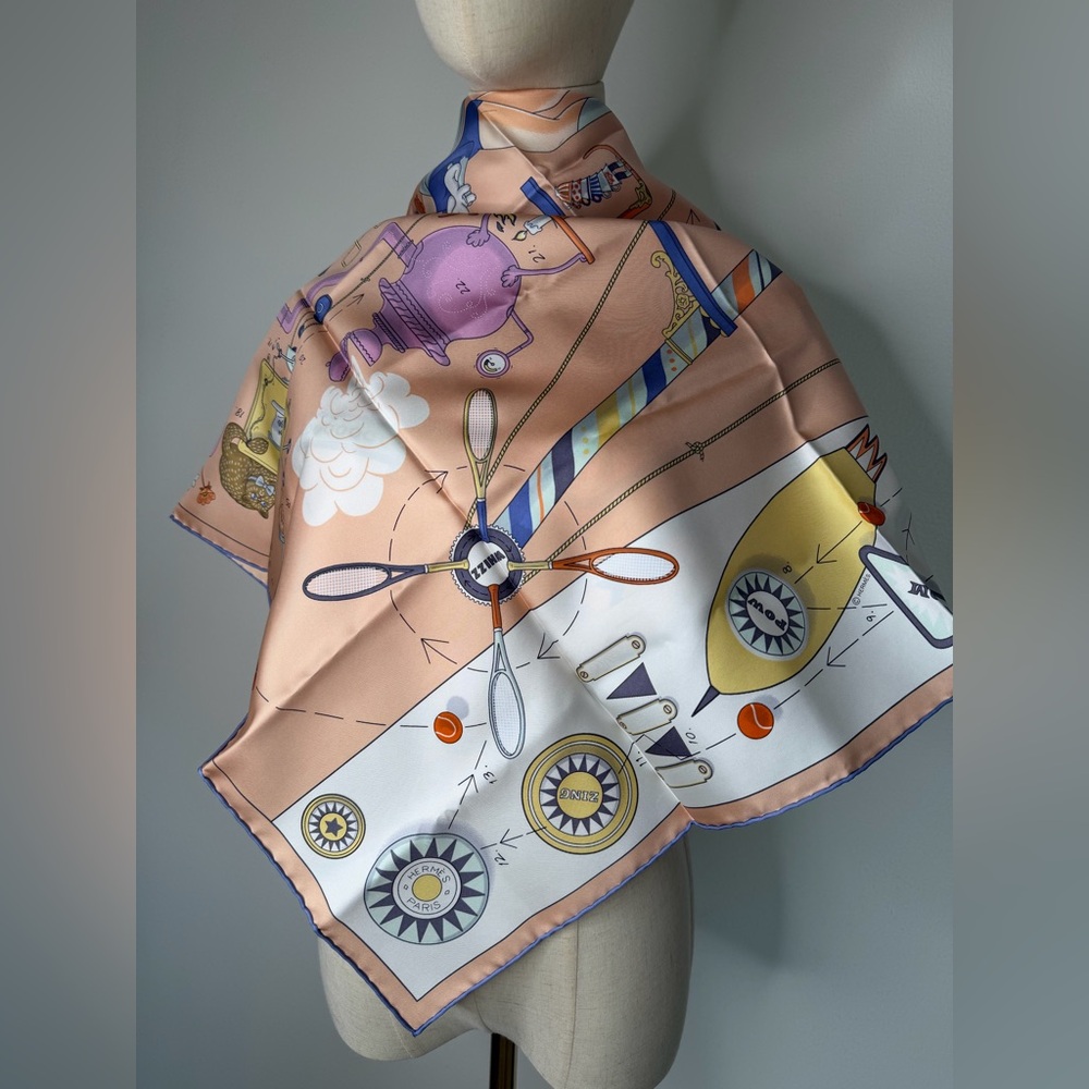 Hermès “Tea For Two” Silk Scarf 90cm | Jonathan Burton | New w/ Box Rare - Picture 5 of 12